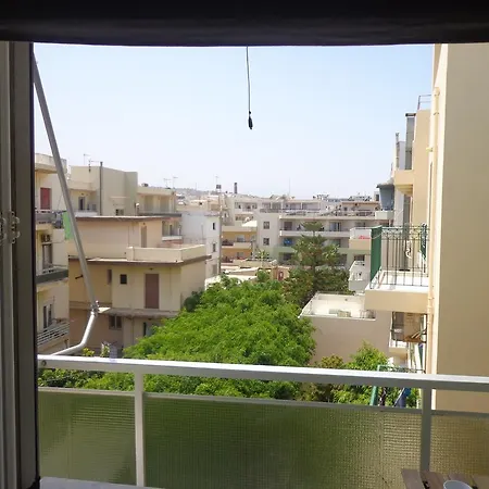 Nick Rethymno